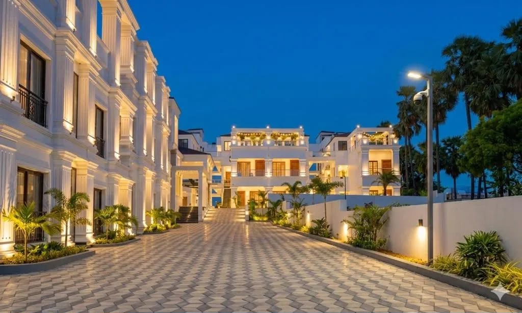 4 Star Hotels